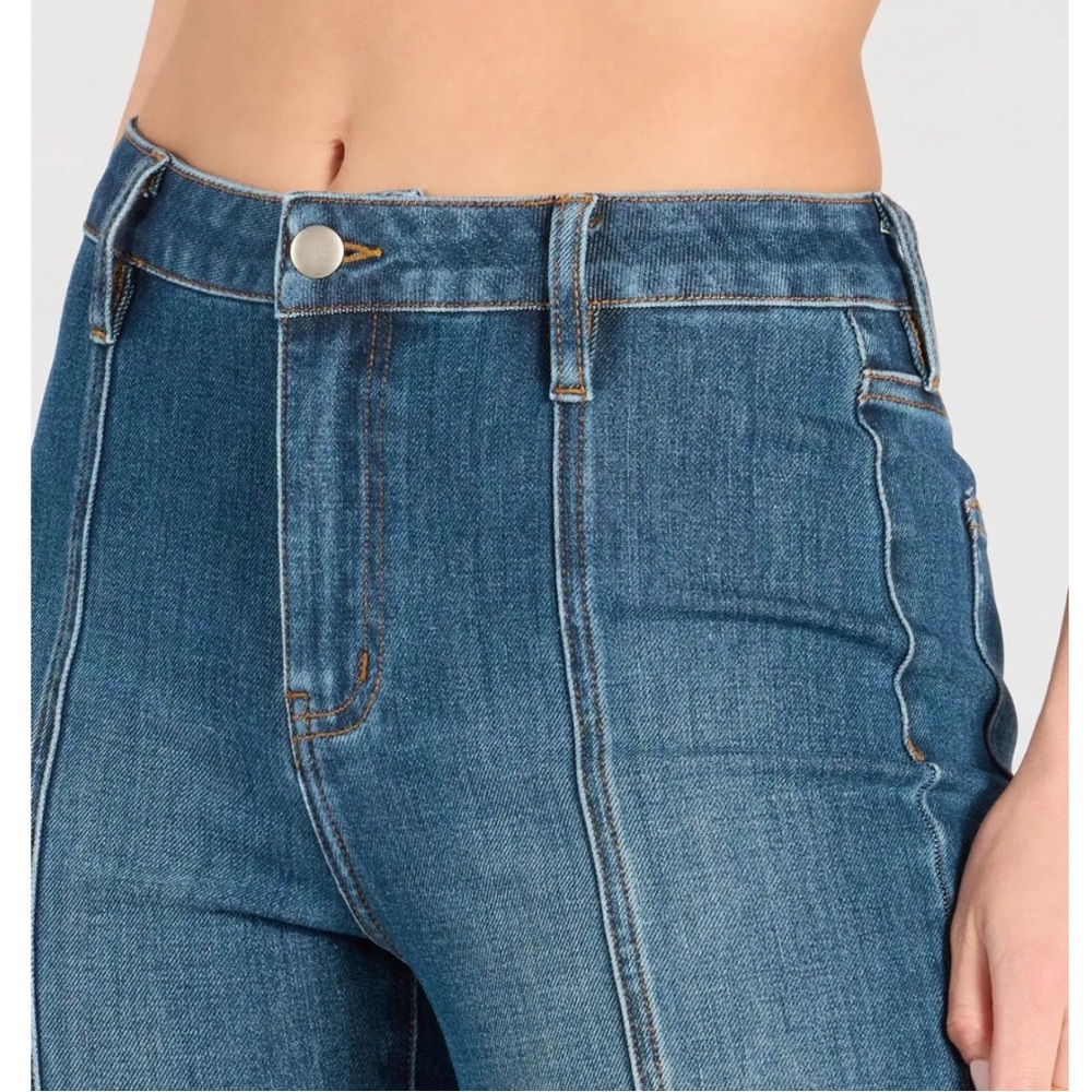 Mid Rise Denim Capris - Picture 4 of 9